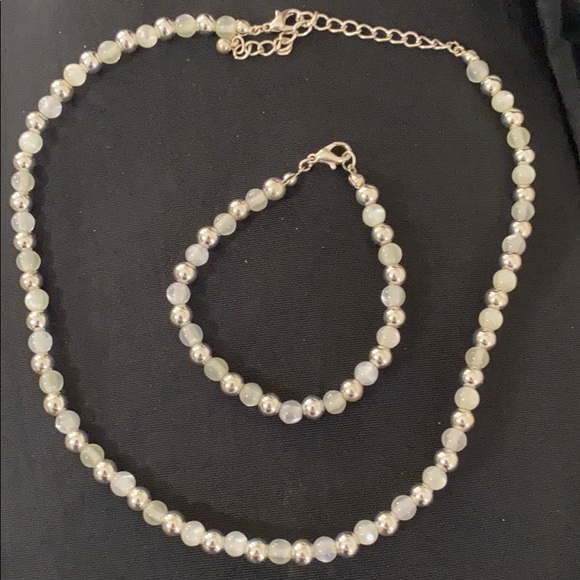 Silver and White Necklace and Bracelet - Picture 3 of 3